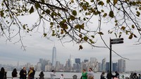 Dibalik derap kesibukan kota, New York di Amerika ternyata menyabet peringkat enam destinasi dunia yang asyik untuk nge-date. Mungkin antar rekan kerja beda kantor di New York? (Ari Saputra/detikTravel)