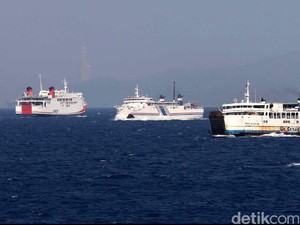 Cuaca Ekstrem, Kemenhub Keluarkan Maklumat Pelayaran