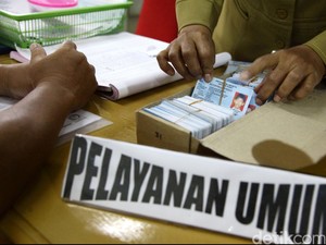 DKI Kebut Layanan e-KTP Hingga Akhir September: Akhir Pekan Kelurahan Tetap Buka!
