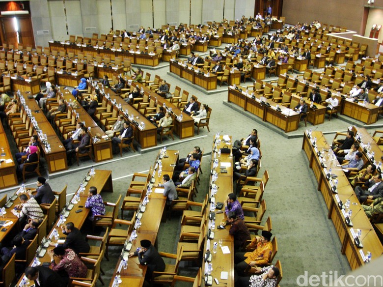 Fraksi Demokrat Dorong Program SRI yang Mampu Tingkatkan Panen Padi Fraksi Demokrat Dorong Program SRI yang Mampu Tingkatkan Panen Padi