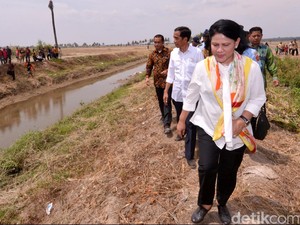 Ibu Negara Iriana Resmikan Gedung Baru Otonom Jayawijaya Papua
