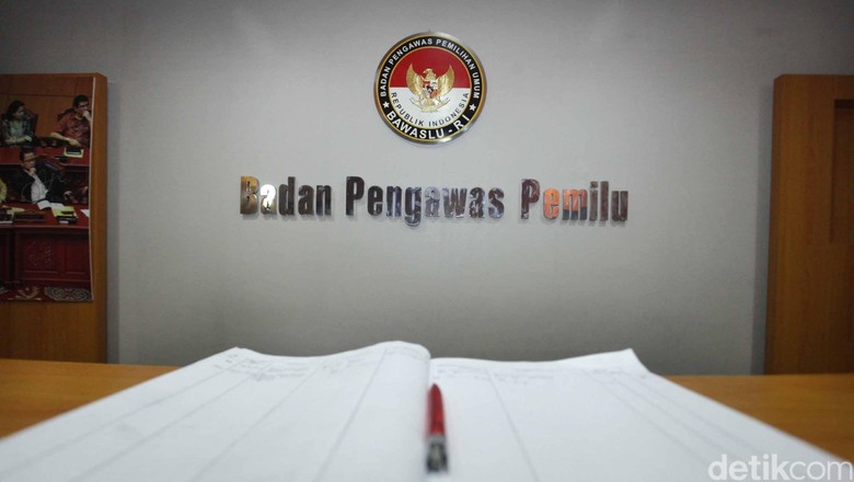 Bawaslu Temukan 4 Caleg di Sigi Diduga Lakukan Tindak Pidana Pemilu Bawaslu Temukan 4 Caleg di Sigi Diduga Lakukan Tindak Pidana Pemilu