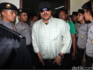 Pengakuan Mengejutkan John Kei di Lapas tapi Telepon Pihak Nus Kei