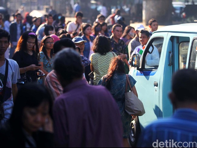 Begini Cara Warga Ibukota Lindungi Diri dari Polusi Udara