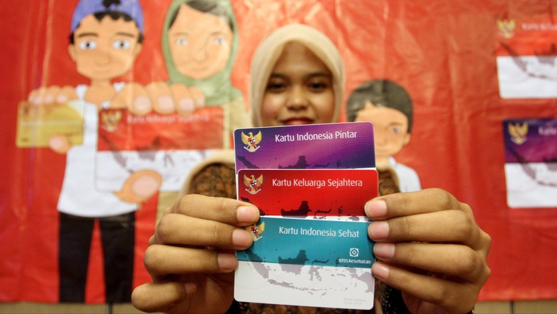 Gebrakan 3 Kartu Sakti Jokowi Gebrakan 3 Kartu Sakti Jokowi