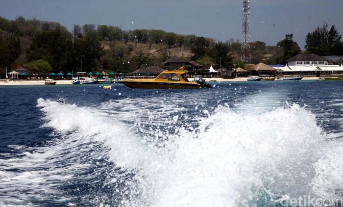 Kapal yang Terbakar di Padangbai Angkut 35 Turis Asing, Mayoritas Terluka