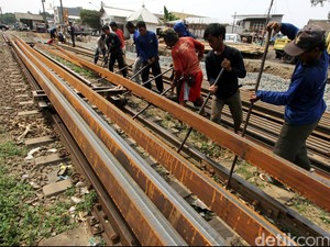Jokowi Geram Soal Rel Kereta Sulsel, Menhub: Targetnya 40 Km di 2018