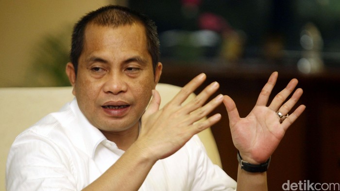 H. Marwan Jafar, SE., SH., MM., MSi Menteri Desa, Pembangunan Daerah Tertinggal dan Transmigrasi pada Kabinet Kerja 2014–2019. Sebelumnya ia menjabat sebagai anggota DPR RI dari PKB mewakili Jawa Tengah.