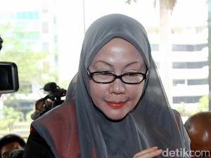 Ratu Atut Ketahuan Simpan HP di Lapas, Menkum: Petugasnya Tidak Benar!