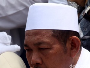 Duka FPI hingga Ahok Iringi Gubernur Tandingan yang Tutup Usia