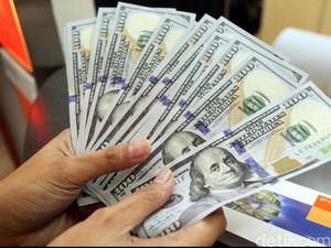 Pagi Ini Dolar AS Nyaris Rp 15.000
