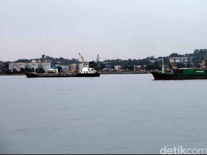 Batam Mau Saingi Singapura? JK: Pelabuhan Seperti Tahun 50-an