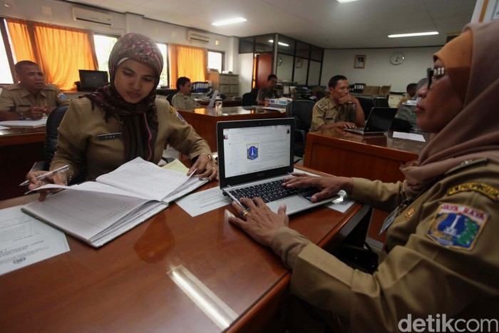 Aturan Pecat PNS Kapan Berlaku?