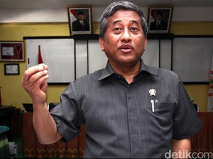 Prof Nuh: Kiai Teknokrat, Intelektual & Negarawan di Pucuk Syuriah PBNU