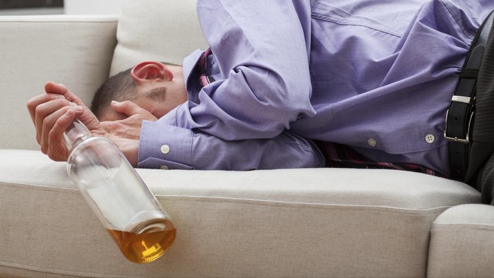 Tegur 7 Pemuda yang Mabuk-mabukan, Pria di Bekasi Dibacok Celurit