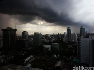 Waspada! BMKG Prediksi Hujan Lebat di Jabodetabek 3 Hari ke Depan