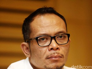 Menaker Hanif Dhakiri: Kita Masih Sibuk Bersilat Lidah