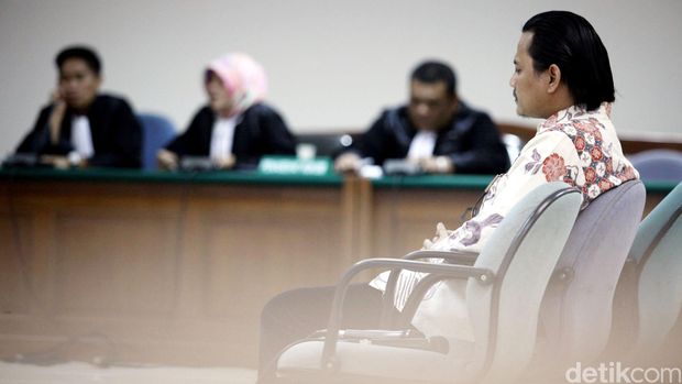 PK Ditolak, Rievan Tetap Dibui 6 Tahun karena Korupsi Videotron