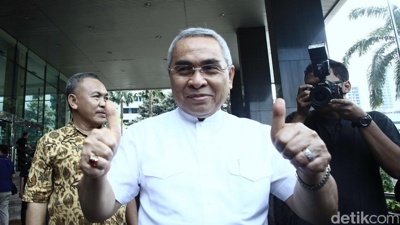 Quick Count Pilgub Kaltim Indo Barometer: Isran Noor-Hadi 30,12% Quick Count Pilgub Kaltim Indo Barometer: Isran Noor-Hadi 30,12%