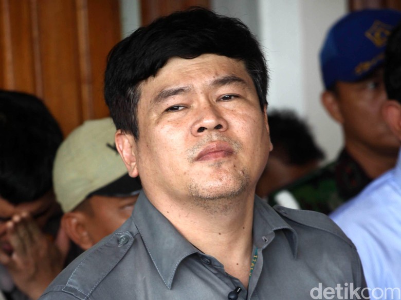 Keluarga Persilakan Sandiaga Jenguk Ahok di Mako Brimob Keluarga Persilakan Sandiaga Jenguk Ahok di Mako Brimob