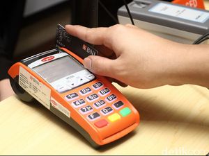 Masih Punya Kartu Debit Gesek Bank Ini? Buruan Tukar