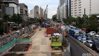Groundbreaking MRT Jakarta kemudian dilakukan pada bulan Oktober 2013. Foto: Lamhot Aritonang