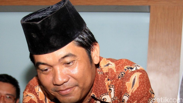 Ray Rangkuti: Pernyataan Rada-rada Bloon dari Fahri Menurunkan Citra DPR