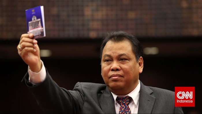 Ketua MK: Presiden Itu Simbol Negara