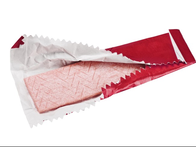 Plus Minus Mengunyah Permen Karet Bagi Tubuh