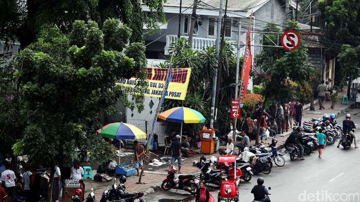 Trotoar di Jakarta Beralih Fungsi, Tak Lagi Fasilitasi Pejalan Kaki