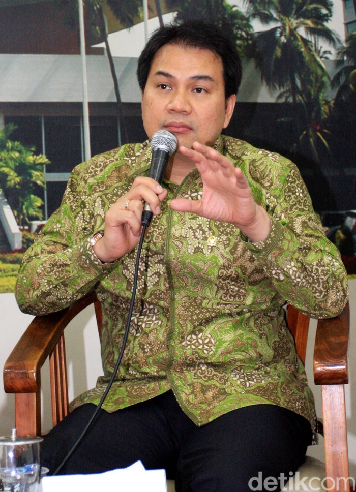 Ketua Komisi III Setuju DPR Segera Bentuk Pansus Asap