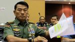 Foto: Deretan Purnawirawan Jenderal di Sekeliling Jokowi