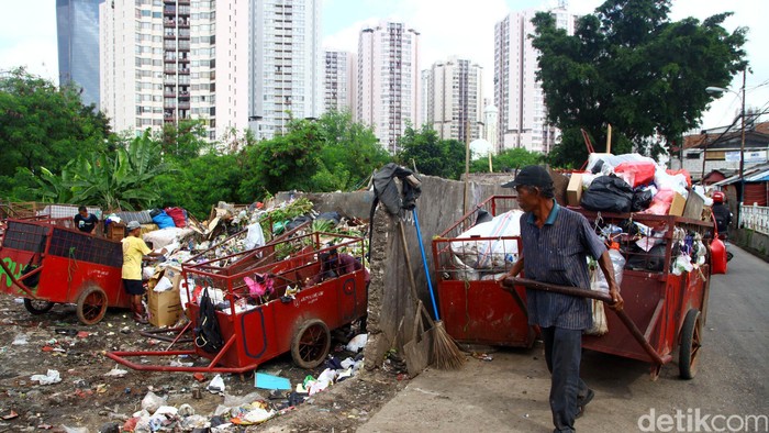 Ini Cara Dinas Kebersihan DKI Tanggulangi Sampah Saat Lebaran