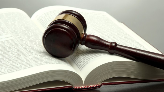 Tidak Terbukti Membunuh Ayahnya, Rosyid Bebas