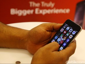 Layar iPhone Muncul Bercak, Penaganan Erafone Lama