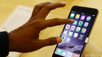 Pada Februari 2017, iPhone 6 diluncurkan ulang di pasar Asia dengan storage 32 GB sebagai smartphone kelas menengah. Foto: Hasan Alhabshy