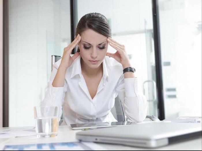 Terlalu Sering Bekerja Shift Malam, Wanita Jadi Rentan Kanker Payudara