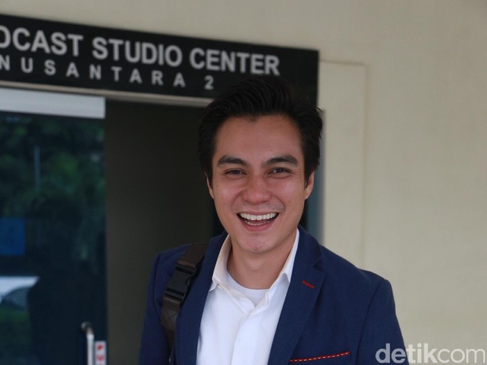 Baim Wong Jelaskan Soal Dirinya Jadi Perantara Mulan dan Deddy Corbuzier