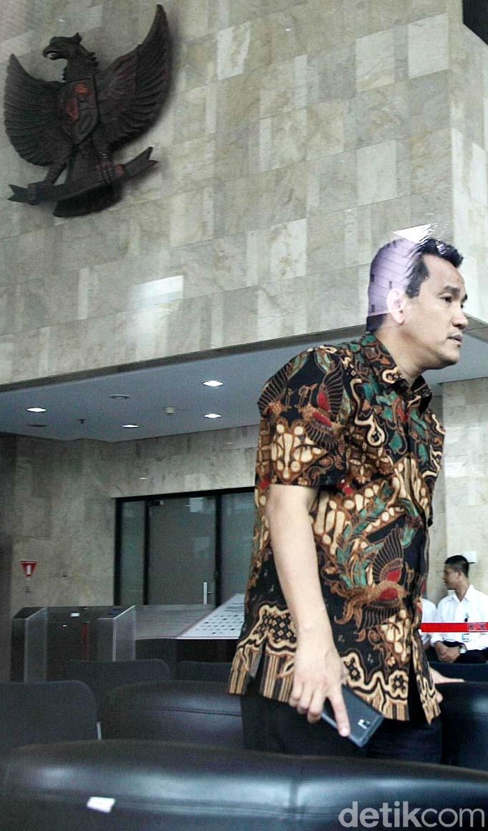 Bila Terus Menjadi Menteri ESDM, Arcandra Bisa Jadi Beban Politik Jokowi