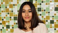 Adzana Bing Slamet Marah-marah di Instagram, Kenapa Ya?