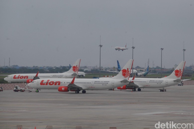 Lion Air Group Vs 9 Pilot Lion Air Group Vs 9 Pilot