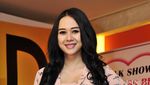 Aura Kasih, Tasya Kamila, Nikita Mirzani hingga Si Seksi Sarah Azhari