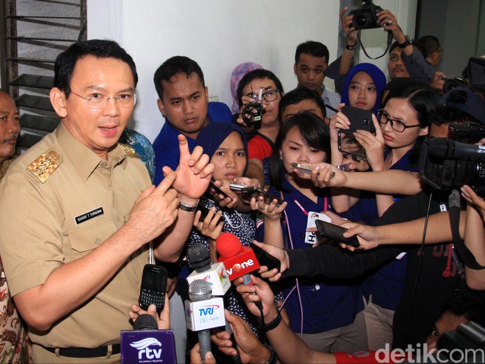 Banjir Jakarta, Ahok: Saya Jamin Tak Lebih dari 12 Jam Air Surut