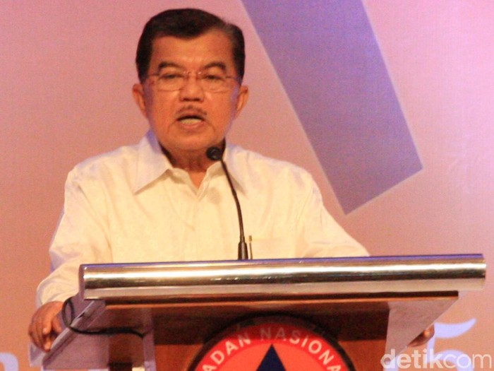 Wapres JK Ingatkan Warga Waspadai Potensi Bencana