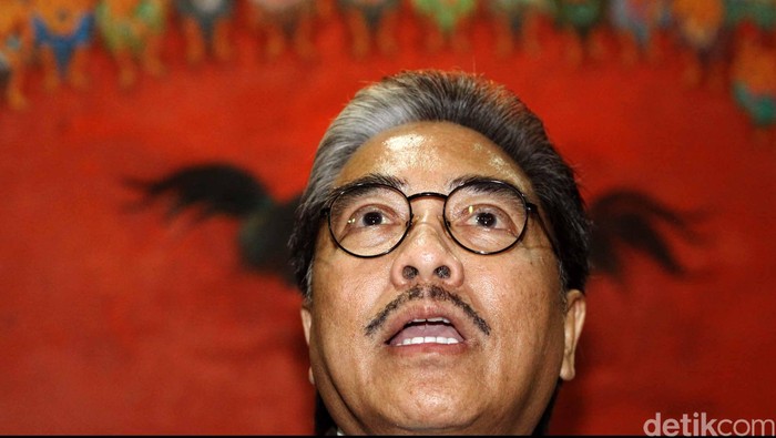 Hotma Sitompoel Tak Risau Ada Hotman Paris Bergabung Bela Agus Tay