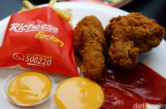 *Bukan dari Luar Negeri! 5 Restoran Cepat Saji Ini Asli Indonesia, Lezatnya Menggugah Selera!*
