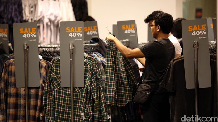 Grand Indonesia Shopping Town merupakan mal di Jakarta. Pada tahun 2007 Hotel Indonesia mengalami pemugaran. Selanjutnya setelah dibuka kembali, hotel akan dikelola oleh grup Kempinski dan namanya diganti menjadi Hotel Indonesia - Kempinski. File/detikFoto.