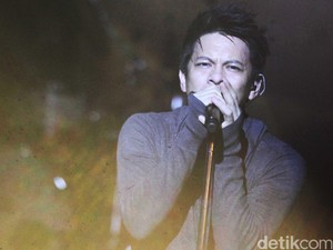 Lirik dan Chord Lagu Bebas dari Peterpan