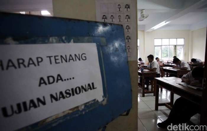 14 Persen Siswa SMA di Jabar Ikut Ujian Secara Manual