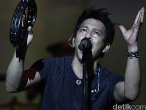 Lirik dan Chord Gitar Lagu Ada Apa Denganmu dari Peterpan